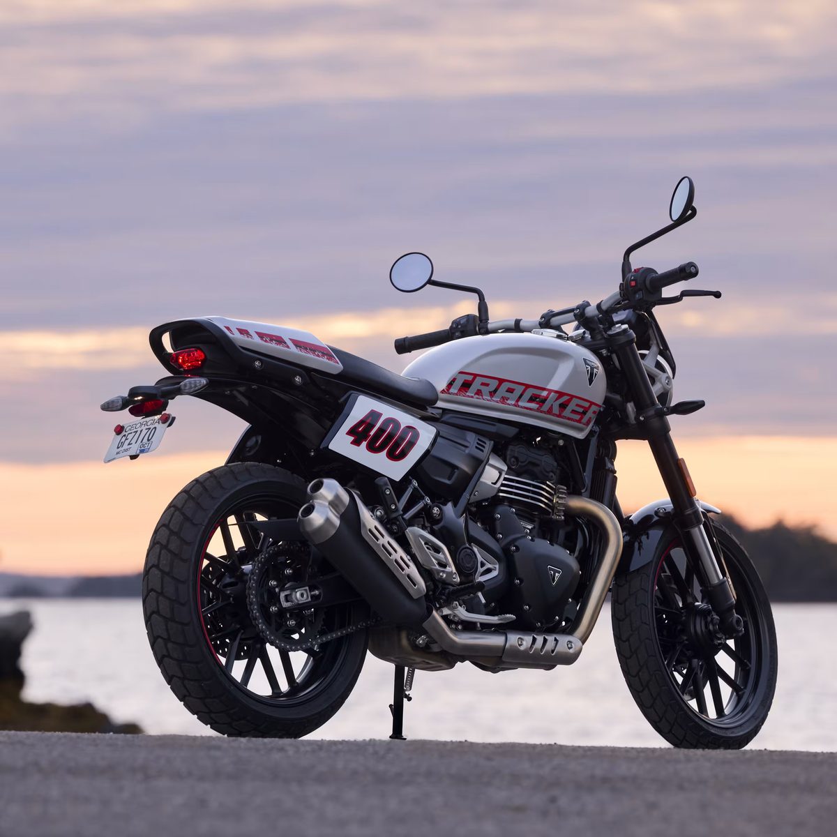 Triumph Tracker 400 design and side profile