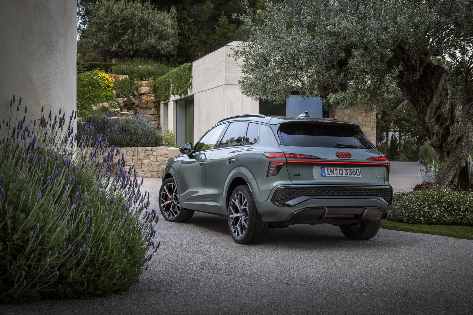 Audi Q3 India launch set for 16 Oct: price, bookings and buyer checks