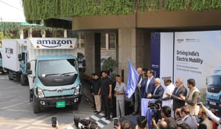 Amazon's EV freight plan spans 10 charging yards and 2,800 km