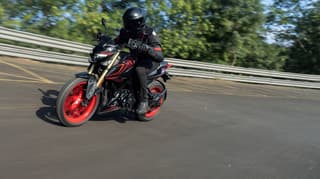 Bajaj Pulsar N250SS launched at ₹1.59 lakh: buyer checks
