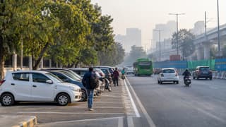 Delhi winter plan: parking doubles, 50% WFH from 1 Nov