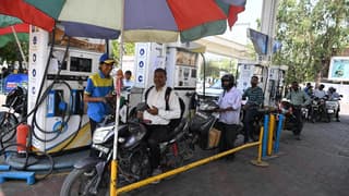 India Heatwave May Slow Transport-Fuel Demand Growth in May-June Despite Record Power Load