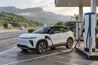 Mahindra Charge_iN reaches 50 EV stations, adds HPCL highway site