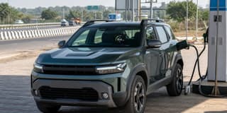 Renault Duster 1.0 Turbo Petrol Mileage Revealed: 19.41 km/l ARAI Claim Resets SUV Running-Cost Math